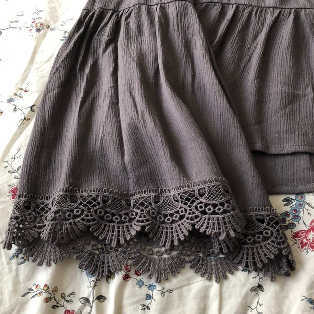 Tilly’s - Picture 4 of 4